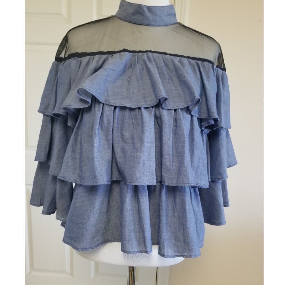 🆕️⬇️🎉HOST PICK🎉 Denim And Mesh Ruffle Layered Top - Picture 2 of 7
